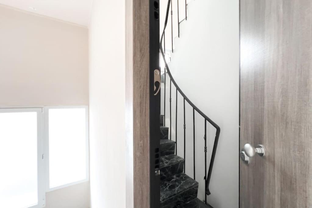 Appartement Spacious Penthouse Near Downtown *