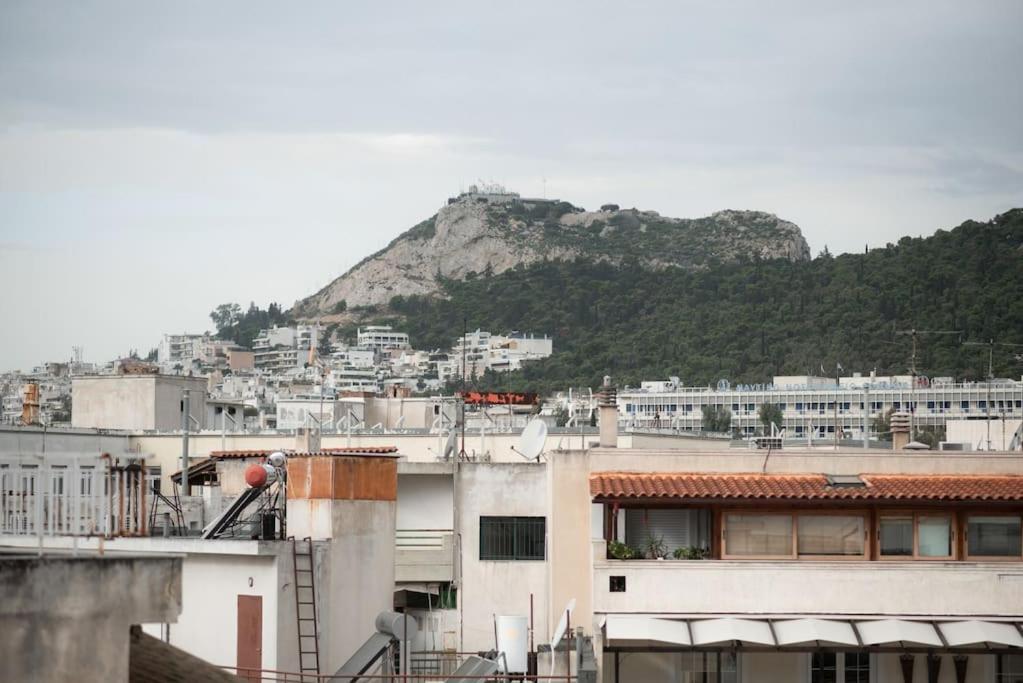 Spacious Penthouse Near Downtown Apartment Athens